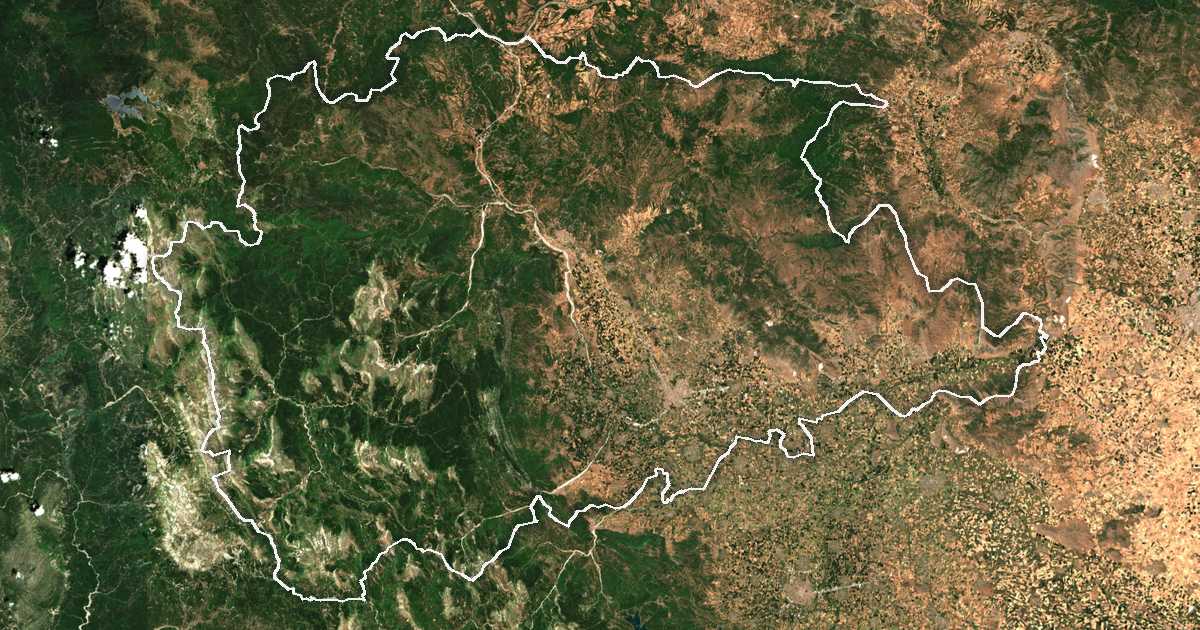 Imagine din satelit cu limita trasată: Perifereiakí Enótita Trikálon