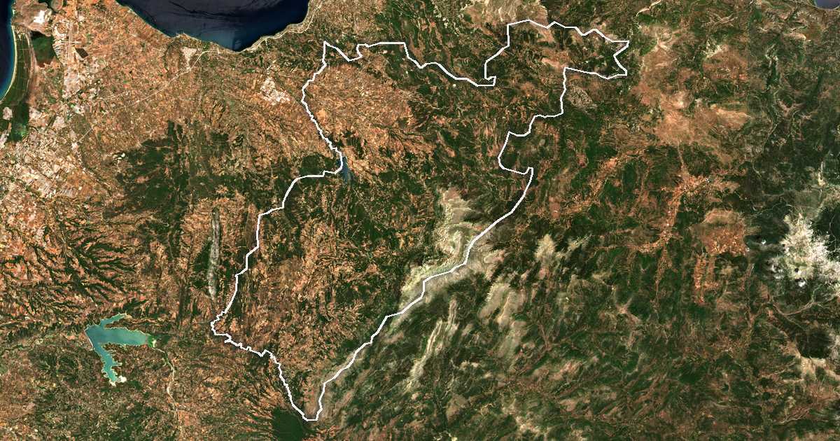 Imagine din satelit cu limita trasată: Dímos Erymánthou