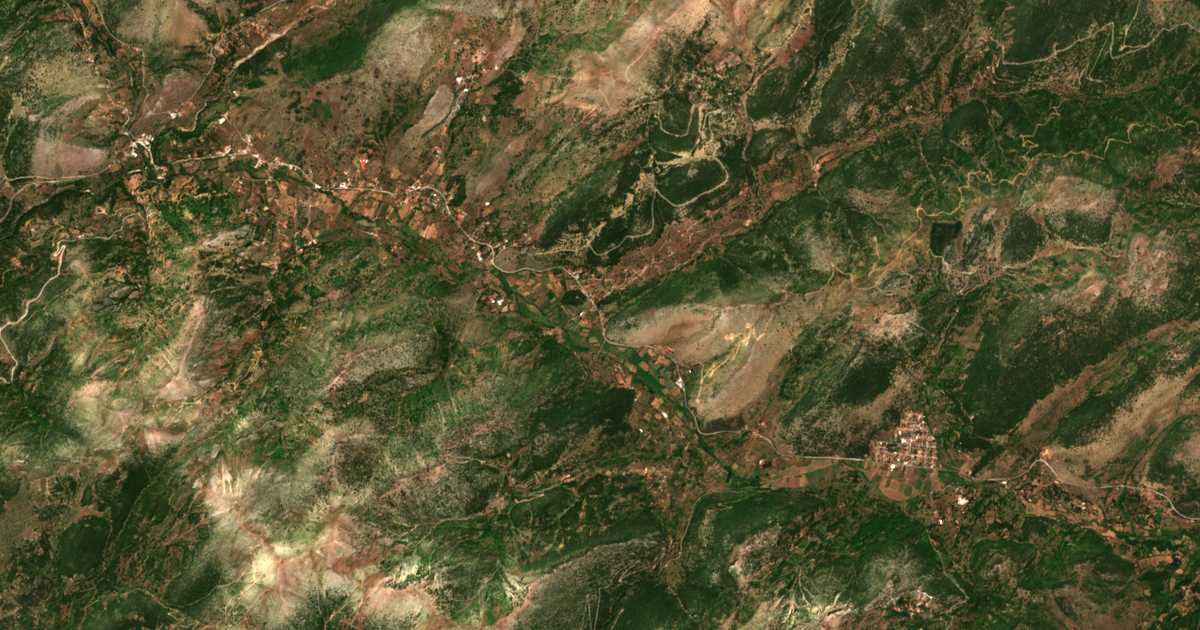 Hartă satelitară: Ágios Geórgios
