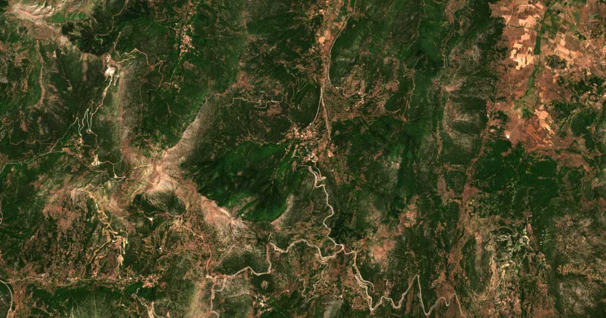 Hartă satelitară: Priólithos