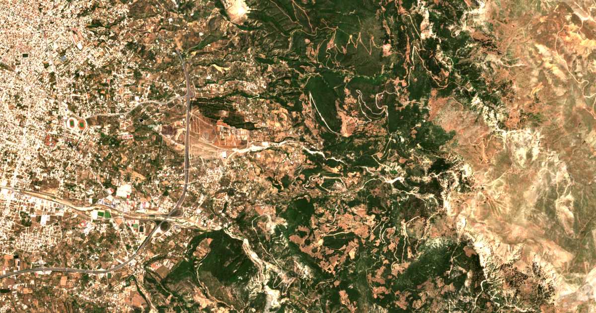 Hartă satelitară: Elikistra