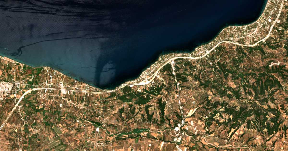 Hartă satelitară: Kaminia