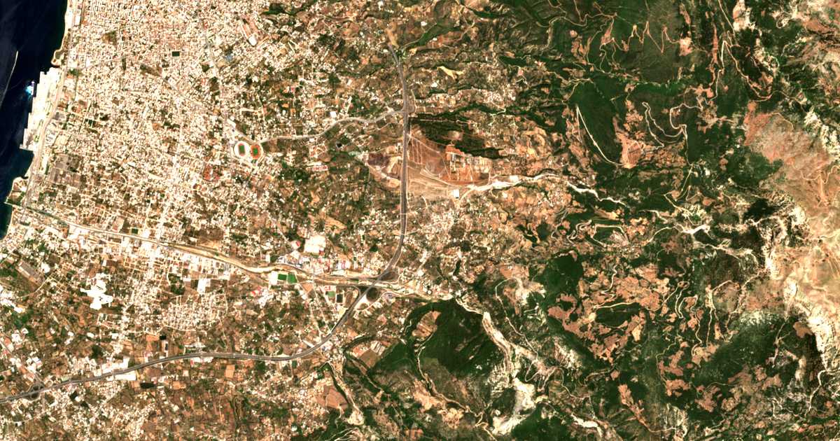 Hartă satelitară: Ryáki