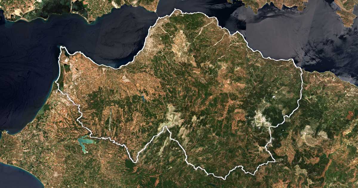 Imagine din satelit cu limita trasată: Ahaia