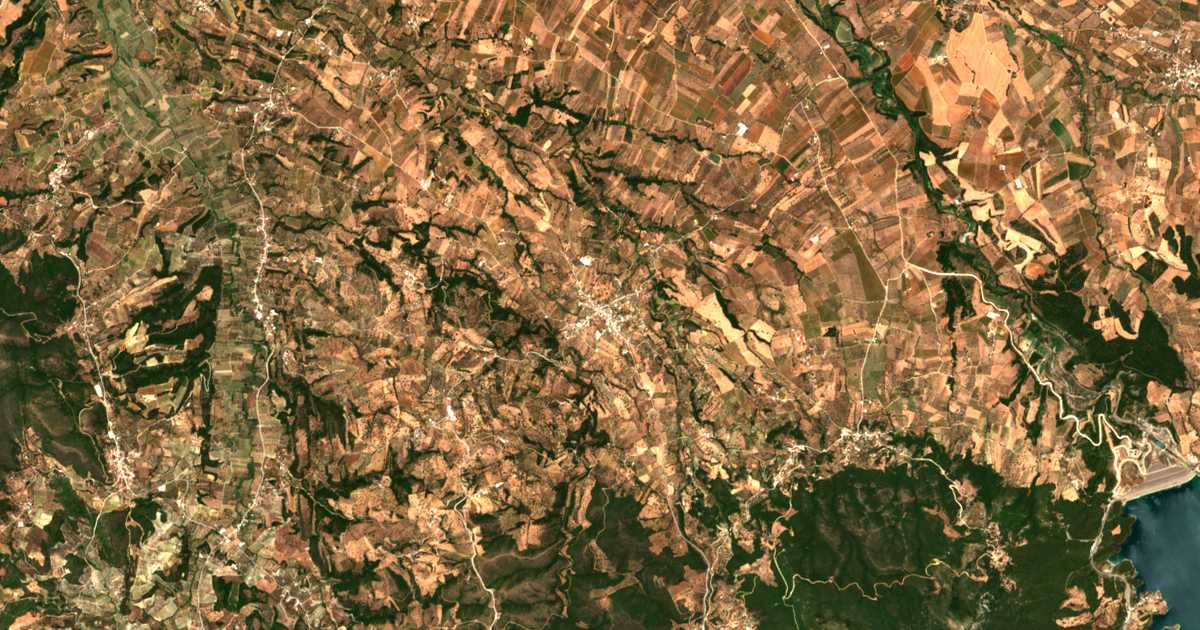 Hartă satelitară: Káto Mazarákion
