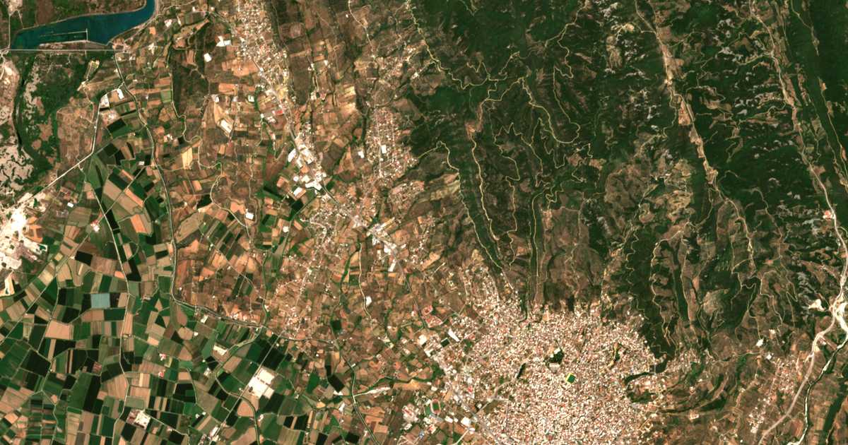 Hartă satelitară: Diamantaíika
