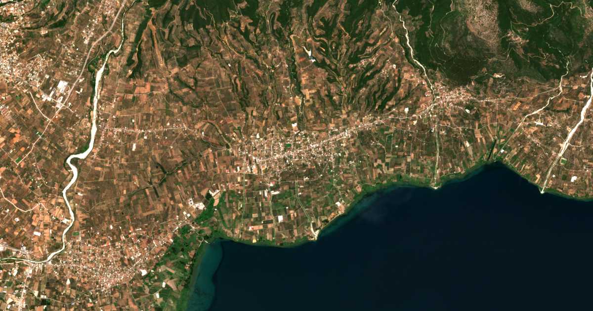 Hartă satelitară: Kainourgio