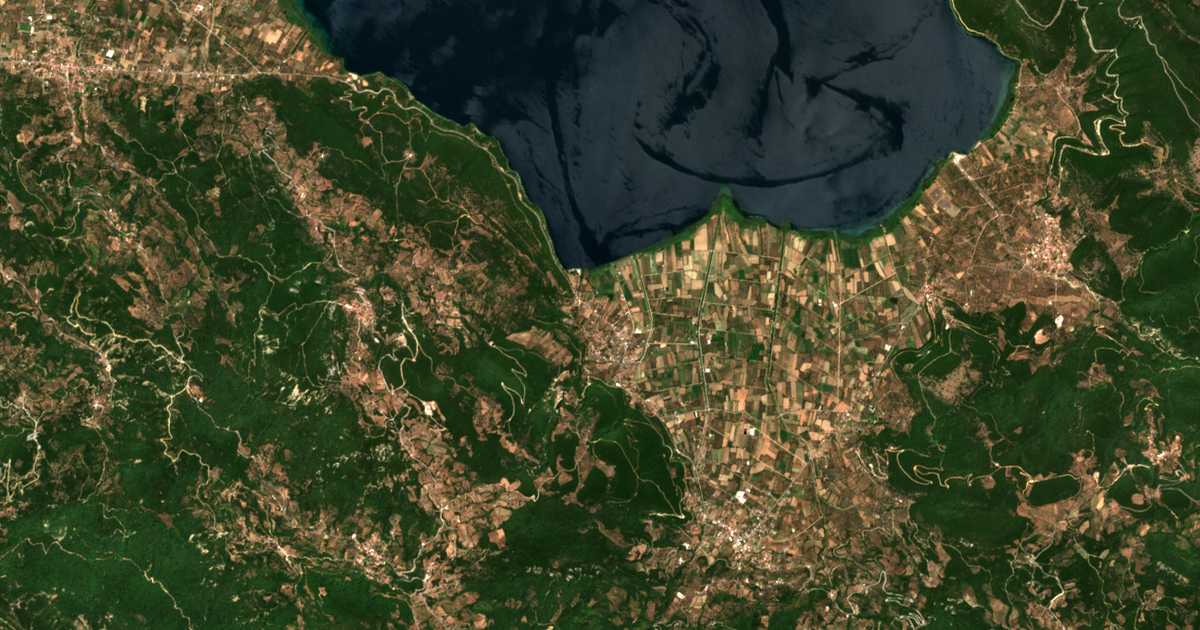 Hartă satelitară: Kapsoráchi