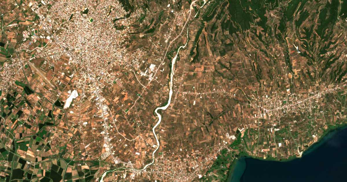 Hartă satelitară: Néa Avórani