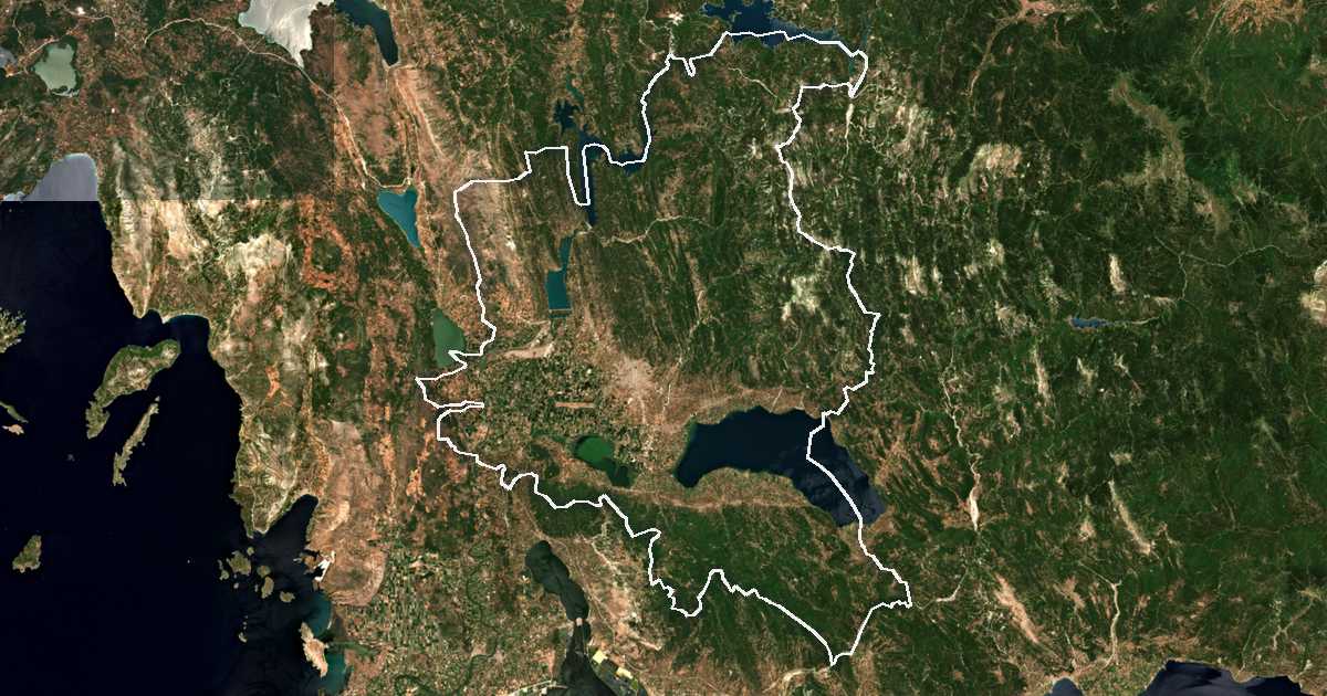 Imagine din satelit cu limita trasată: Dímos Agriníou