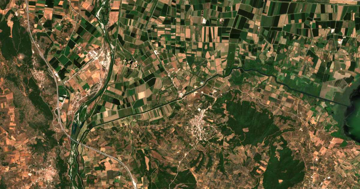 Hartă satelitară: Stathmós Angelokástrou