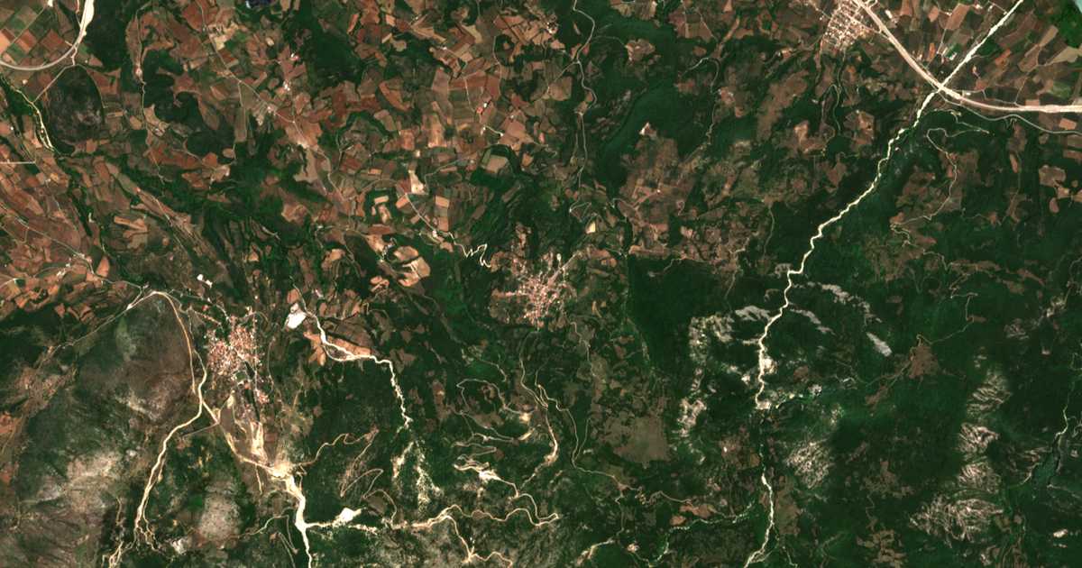 Hartă satelitară: Thýrion