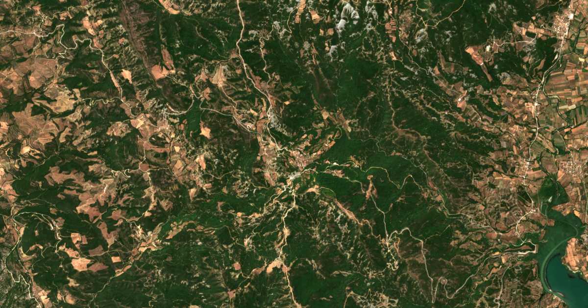 Hartă satelitară: Varetáda