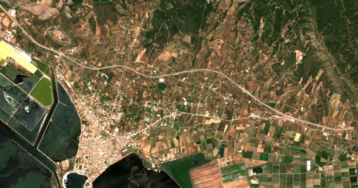 Hartă satelitară: Arvanitaíika