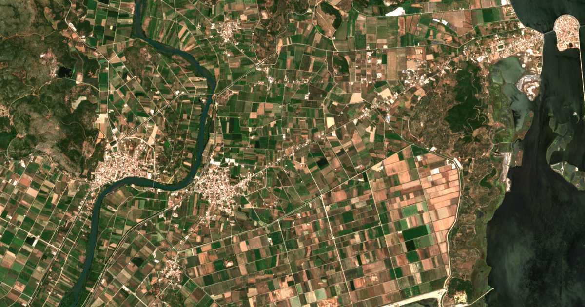 Hartă satelitară: Mármara