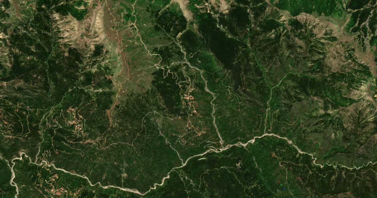 Hartă satelitară: Gramméni Oxyá