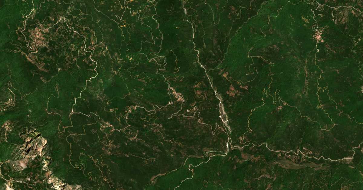 Hartă satelitară: Limnítsa