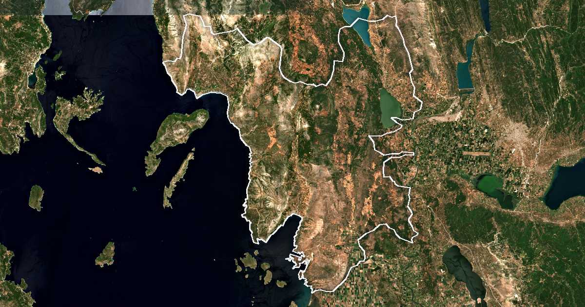 Imagine din satelit cu limita trasată: Dímos Xiromérou