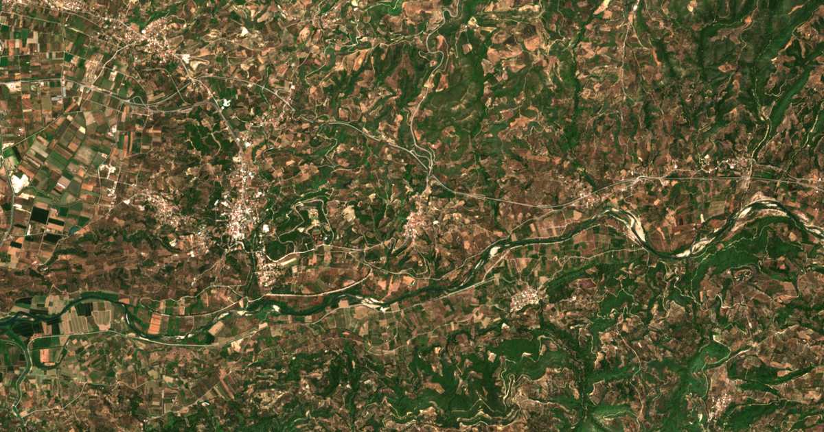 Hartă satelitară: Archaía Písa