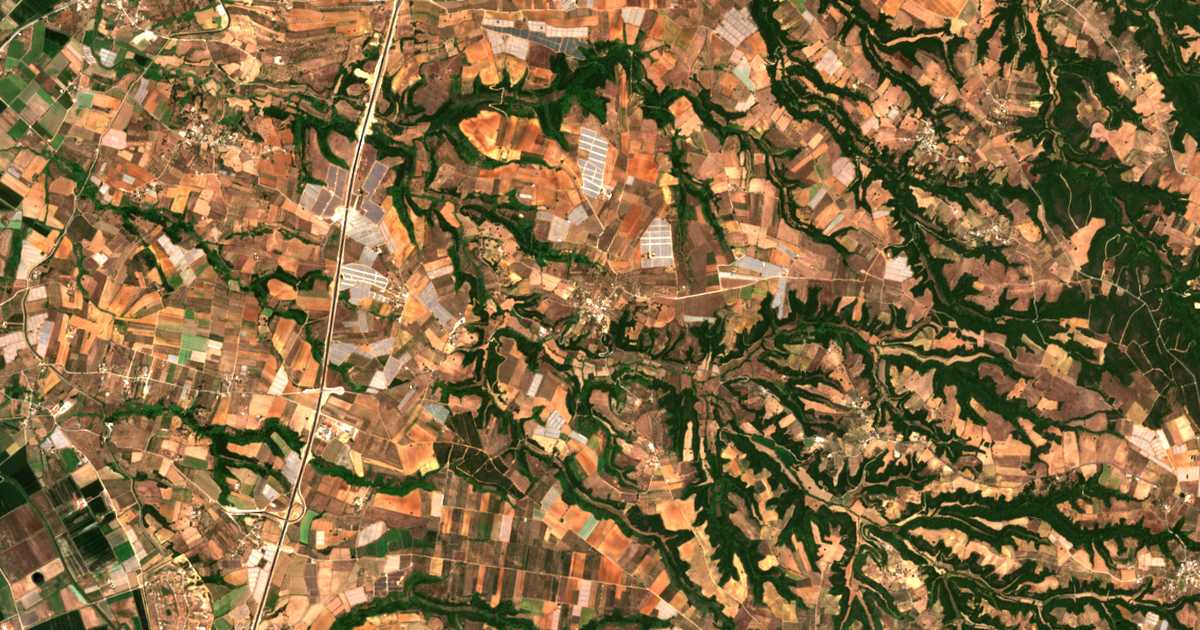 Hartă satelitară: Mélissa