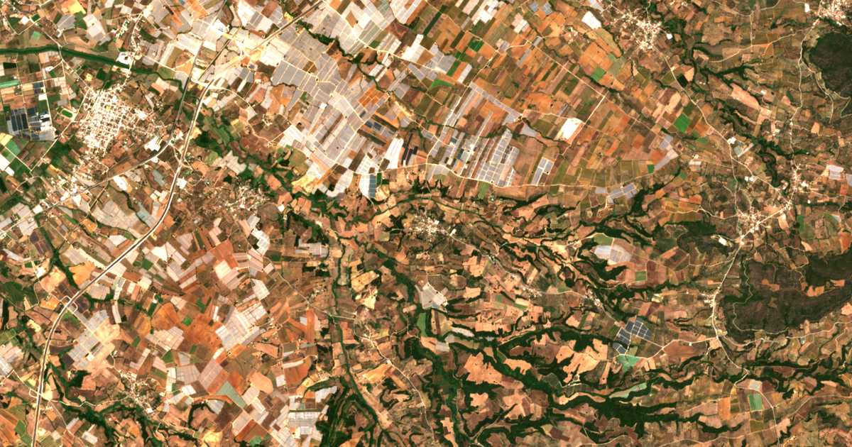 Hartă satelitară: Neapoli