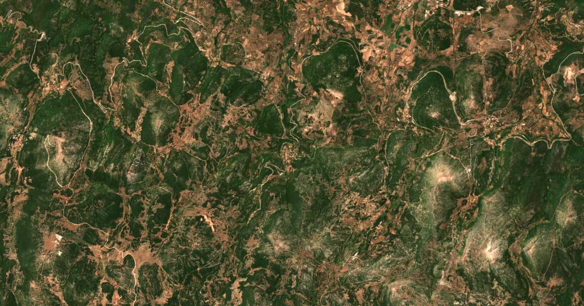 Hartă satelitară: Myrónia