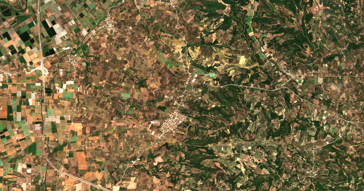 Hartă satelitară: Ágios Geórgios