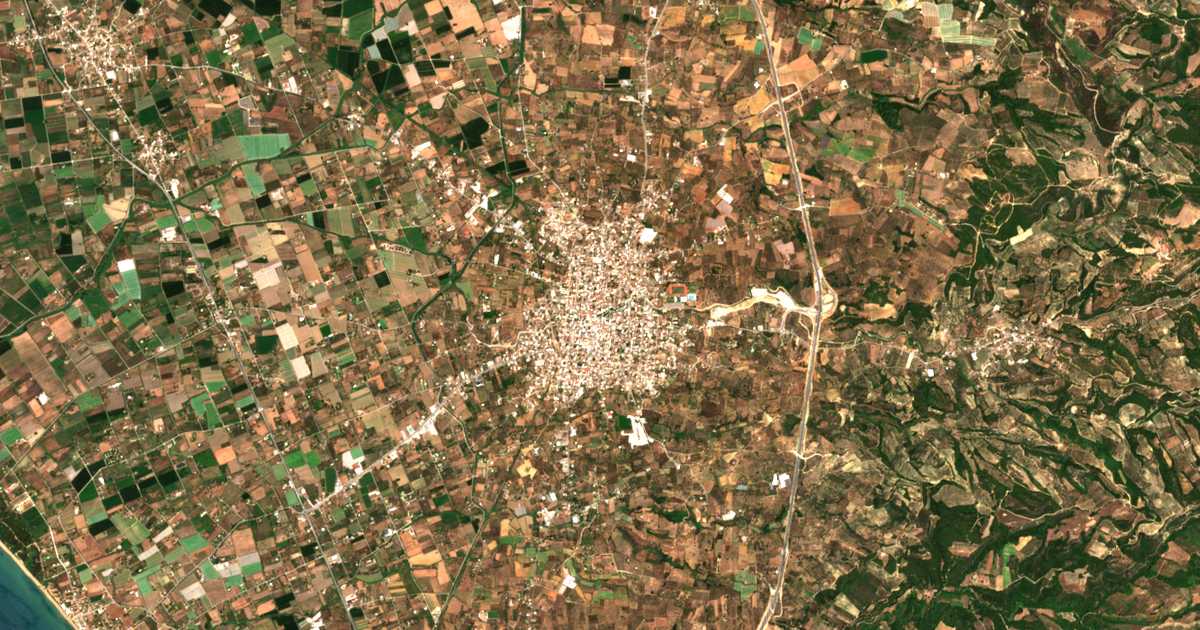 Hartă satelitară: Amaliada