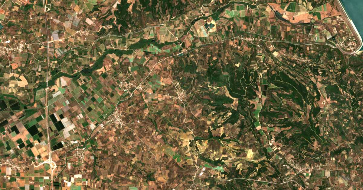 Hartă satelitară: Archaía Ílida