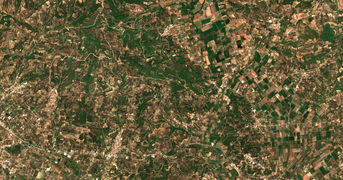 Hartă satelitară: Ágios Geórgios