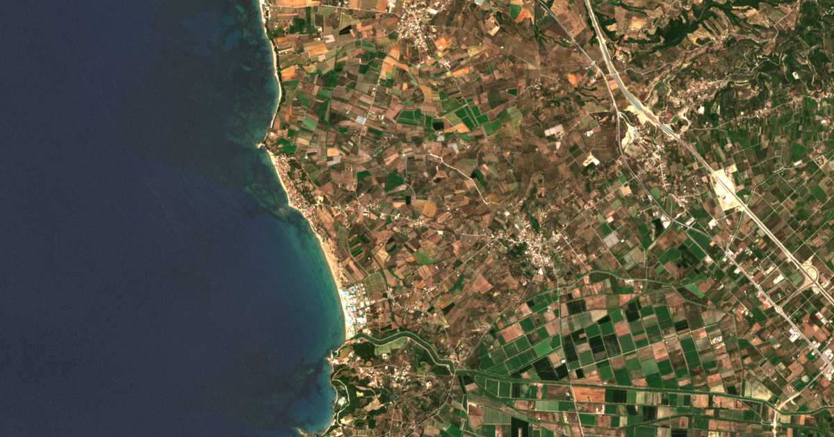 Hartă satelitară: Agios Ilias