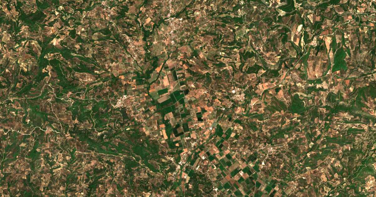 Hartă satelitară: Almyríki