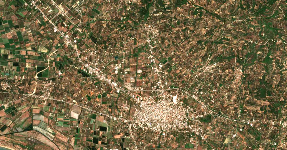 Hartă satelitară: Syntriáda