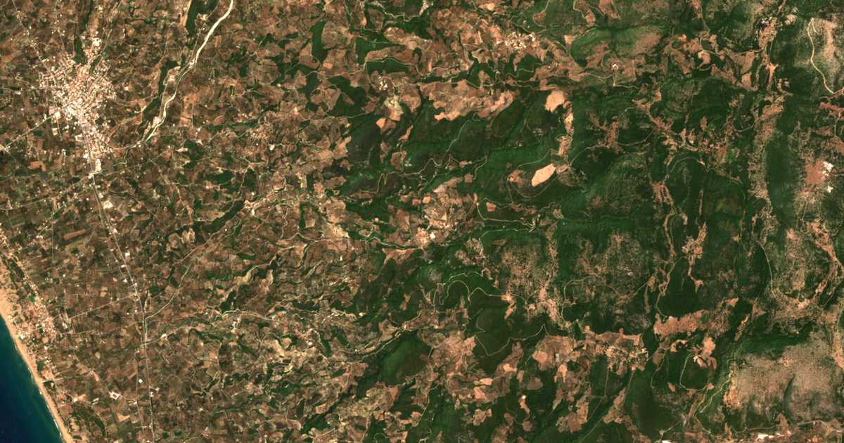 Hartă satelitară: Kalídona