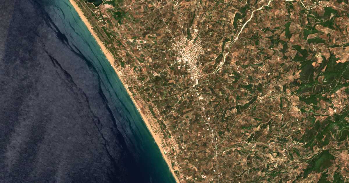 Hartă satelitară: Panórama