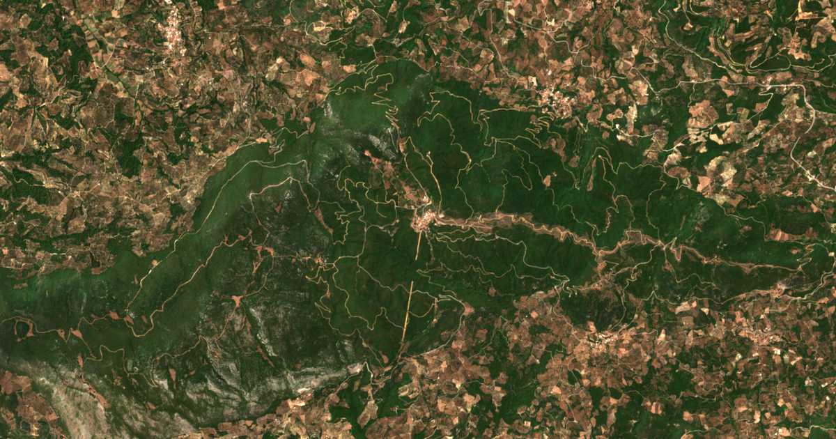 Hartă satelitară: Smérna