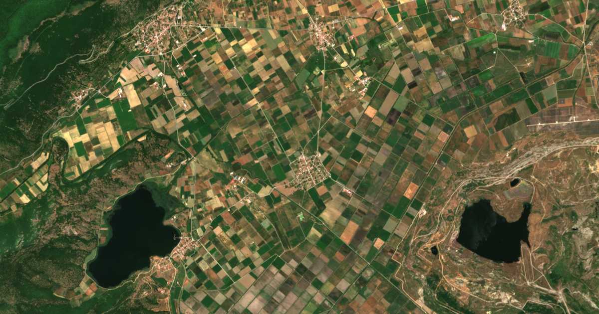 Hartă satelitară: Valtónera