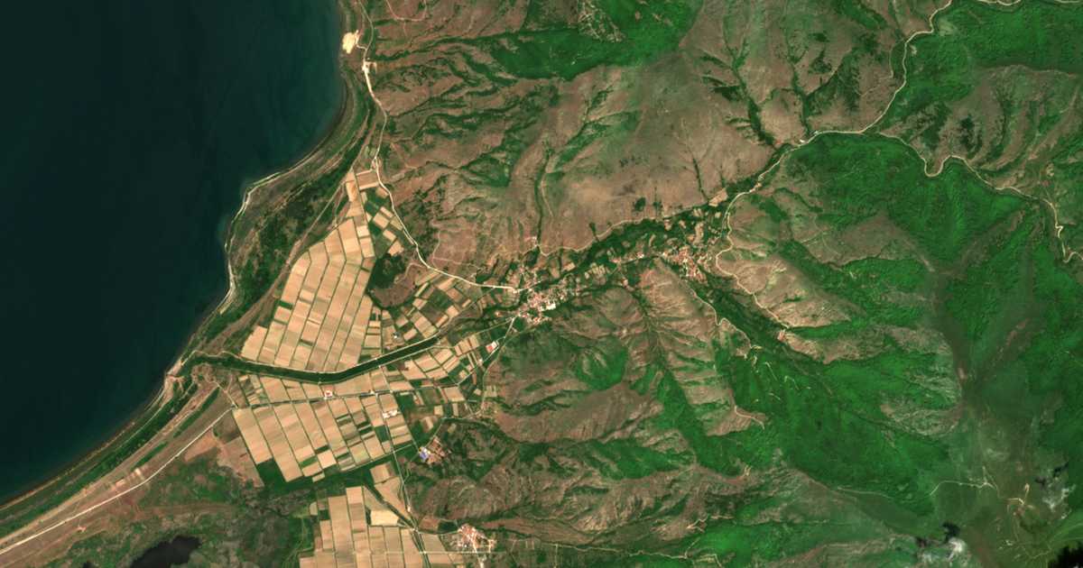 Hartă satelitară: Laimós