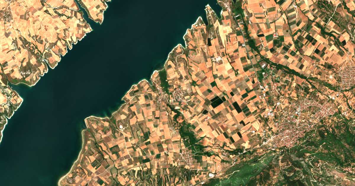 Hartă satelitară: Kranídia