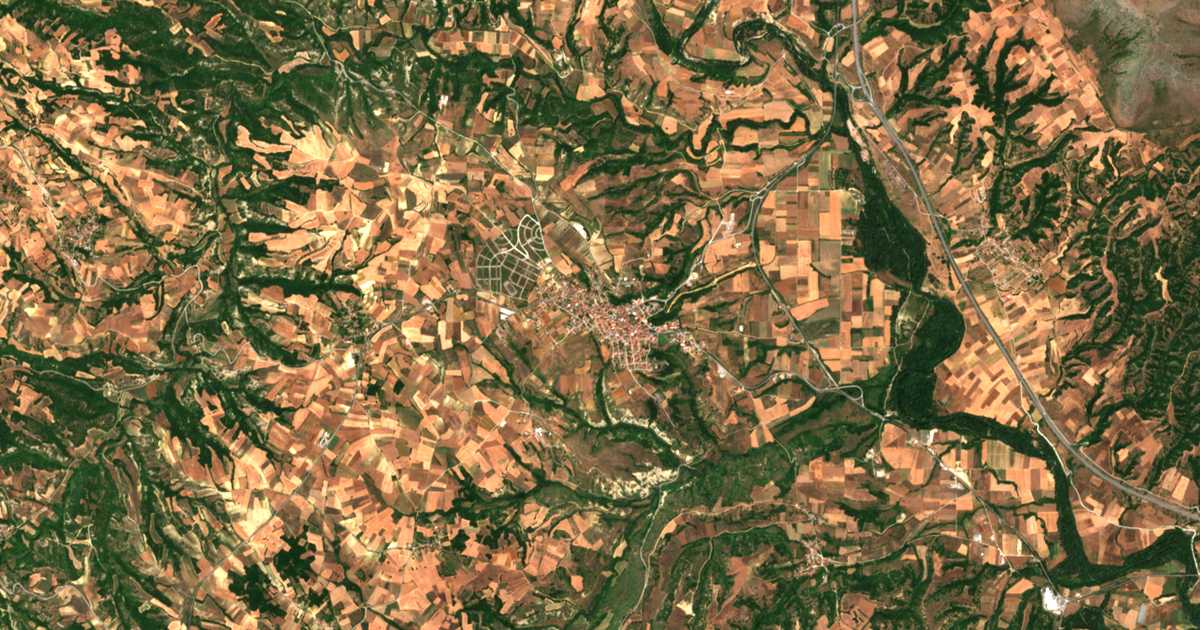 Hartă satelitară: Neápolis